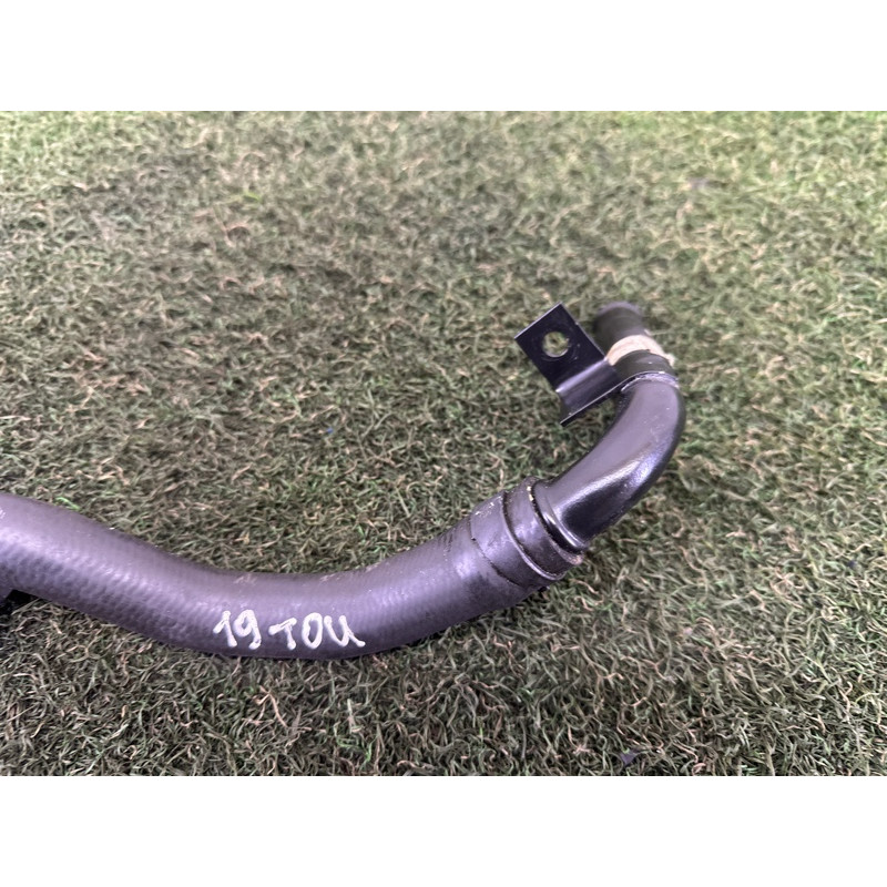 Шланг (система охолодження) Volkswagen Touareg NF 2013 3.0 Hybrid 7P0121070AA