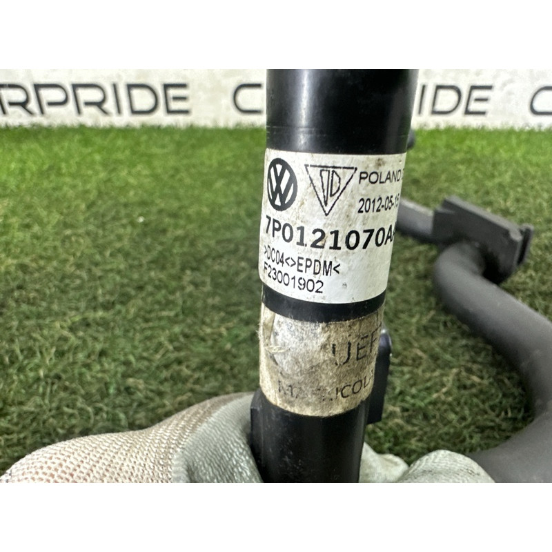 Шланг (система охолодження) Volkswagen Touareg NF 2013 3.0 Hybrid 7P0121070AA