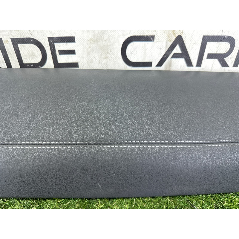 Декоративна накладка торпеди (салон) LAND ROVER Range Rover Evoque L538 2016 2.0 LR072874