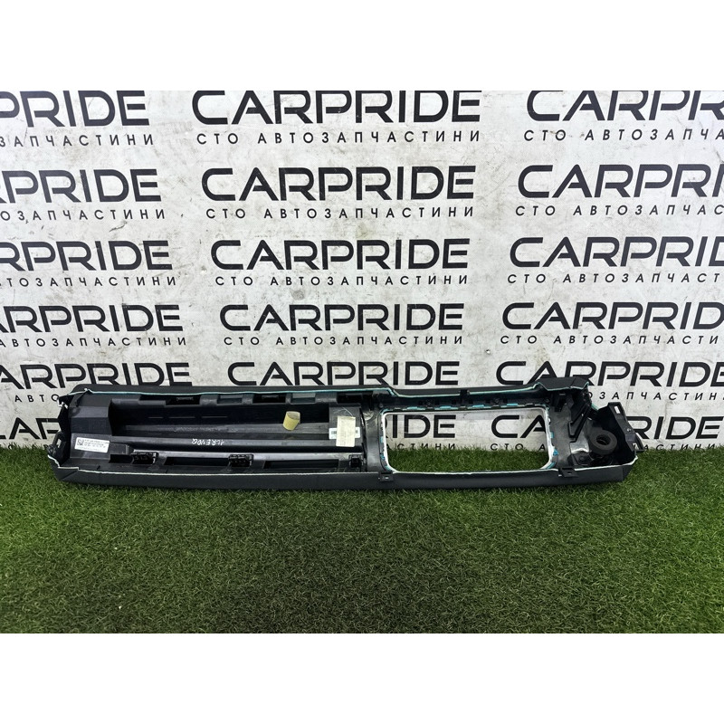 Декоративна накладка торпеди (салон) LAND ROVER Range Rover Evoque L538 2016 2.0 LR072874
