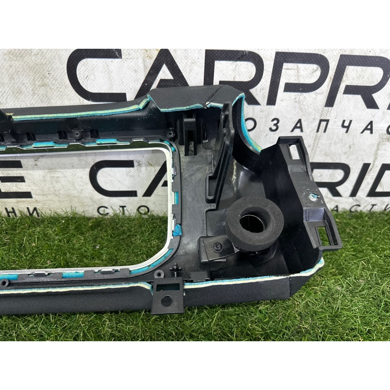 Декоративна накладка торпеди (салон) LAND ROVER Range Rover Evoque L538 2016 2.0 LR072874