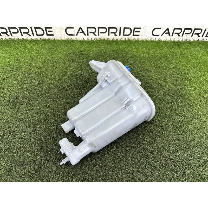 Бачок расширительный (система охлаждения) AUDI A4 B8 2014 2.0 TFSI 8K0121403T