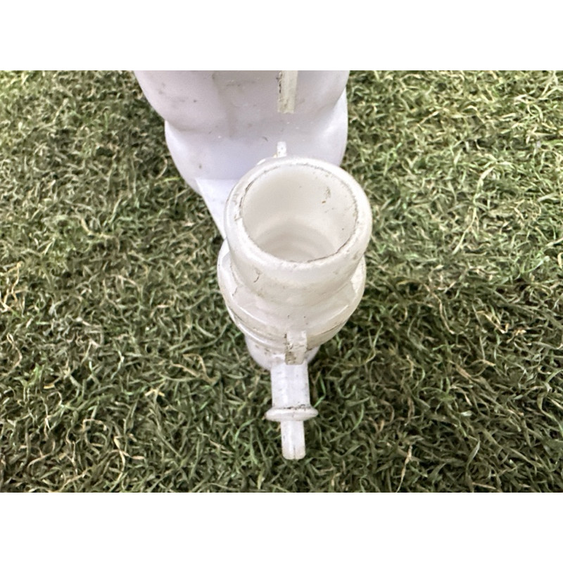 Бачок расширительный (система охлаждения) AUDI A4 B8 2014 2.0 TFSI 8K0121403T