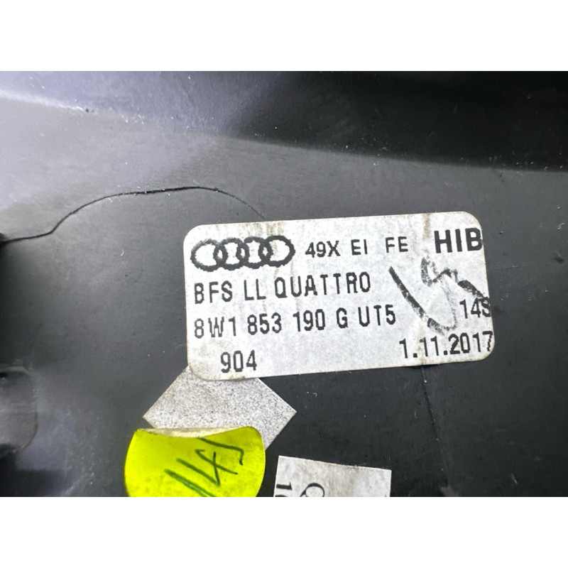 Декоративная накладка торпедо (салон) AUDI A4 B9 2018 2.0 DBPA 8W1853190GUT5
