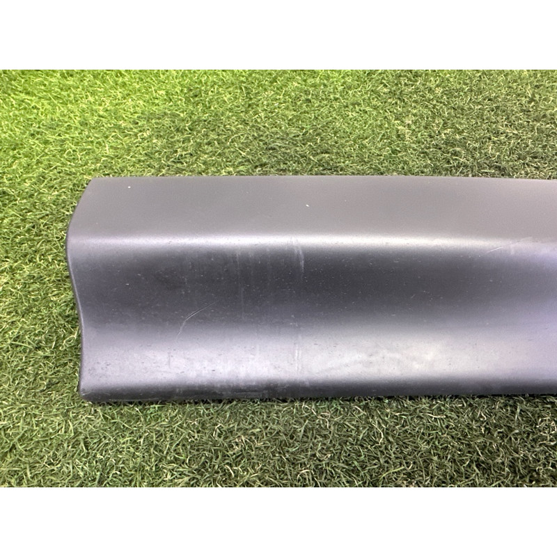 Молдинг двери внешний (кузов и элементы) LAND ROVER RANGE ROVER Sport L494 2016 3.0 Diesel LR077214