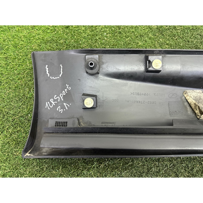 Молдинг двери внешний (кузов и элементы) LAND ROVER RANGE ROVER Sport L494 2016 3.0 Diesel LR077214