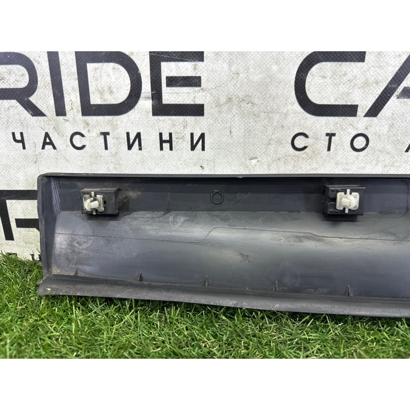 Молдинг двери внешний (кузов и элементы) BMW X3 F25 2012 3.0 51137205780