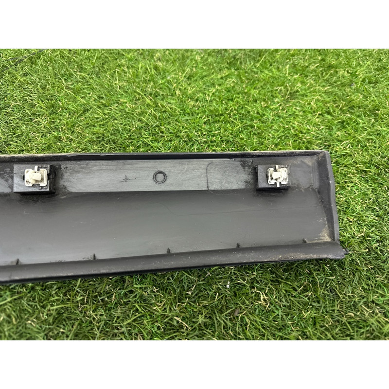 Зовнішній молдинг дверки (кузов і елементи) BMW X3 F25 2012 3.0 51137205779