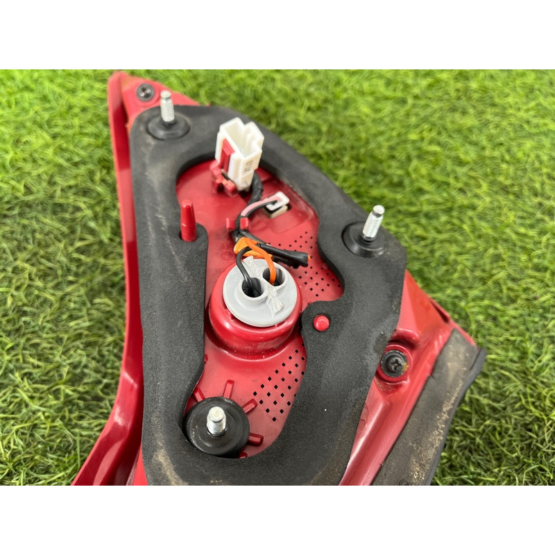 Задній ліхтар (оптика) Hyundai Ioniq AE 2018 1.6 Hybrid 92404G2150