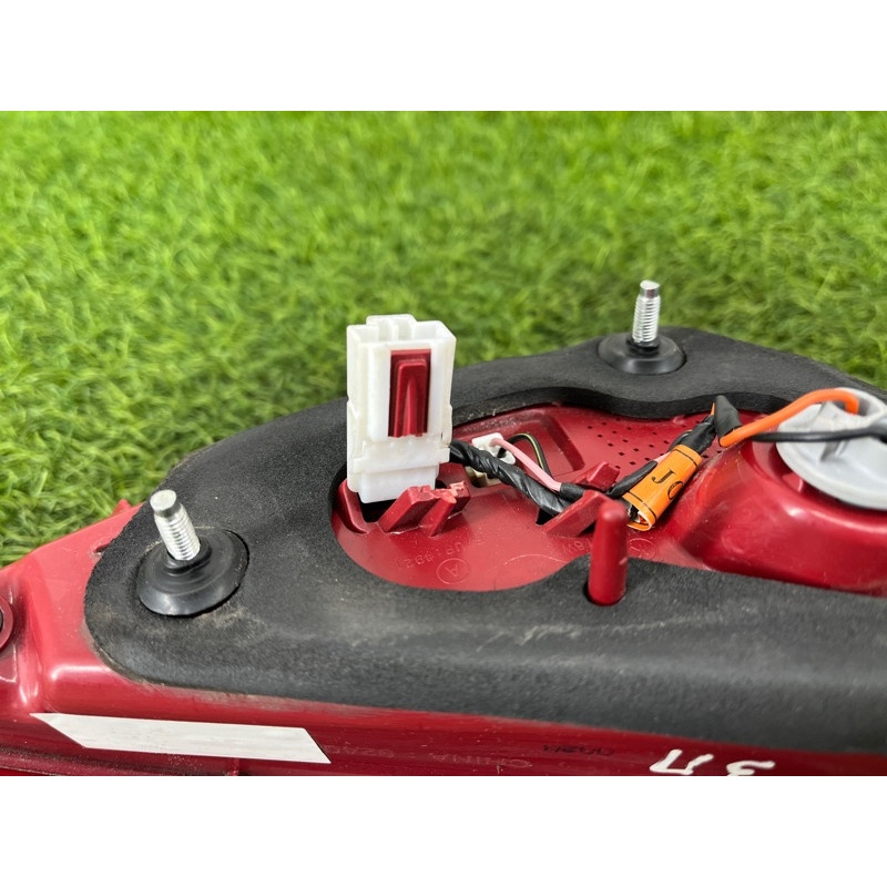 Задній ліхтар (оптика) Hyundai Ioniq AE 2018 1.6 Hybrid 92404G2150