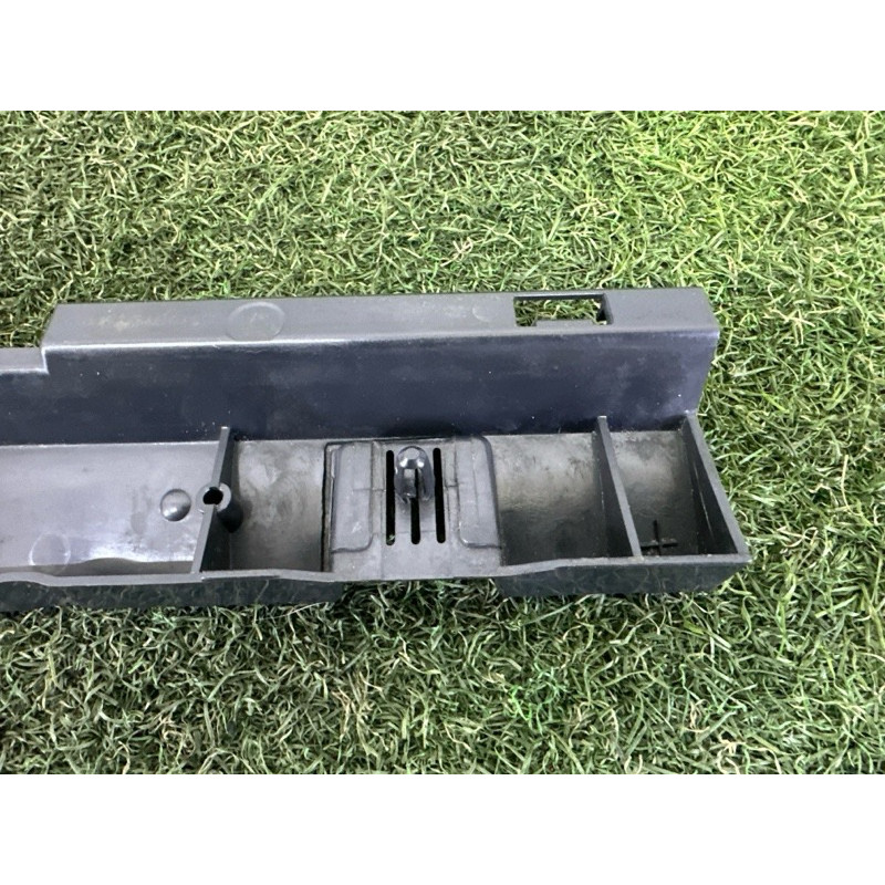 Крепление порога (кузов и элементы) BMW 3-series E90 2010 3.0 N54 51777224455