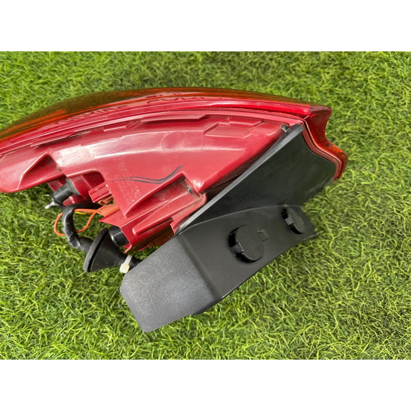 Задній ліхтар (оптика) Hyundai Ioniq AE 2018 1.6 Hybrid 92402G2150