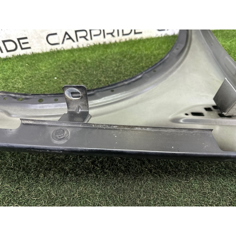 Крило (наружные элементы кузова) LAND ROVER Discovery Sport L550 2016 2.0 LR061384