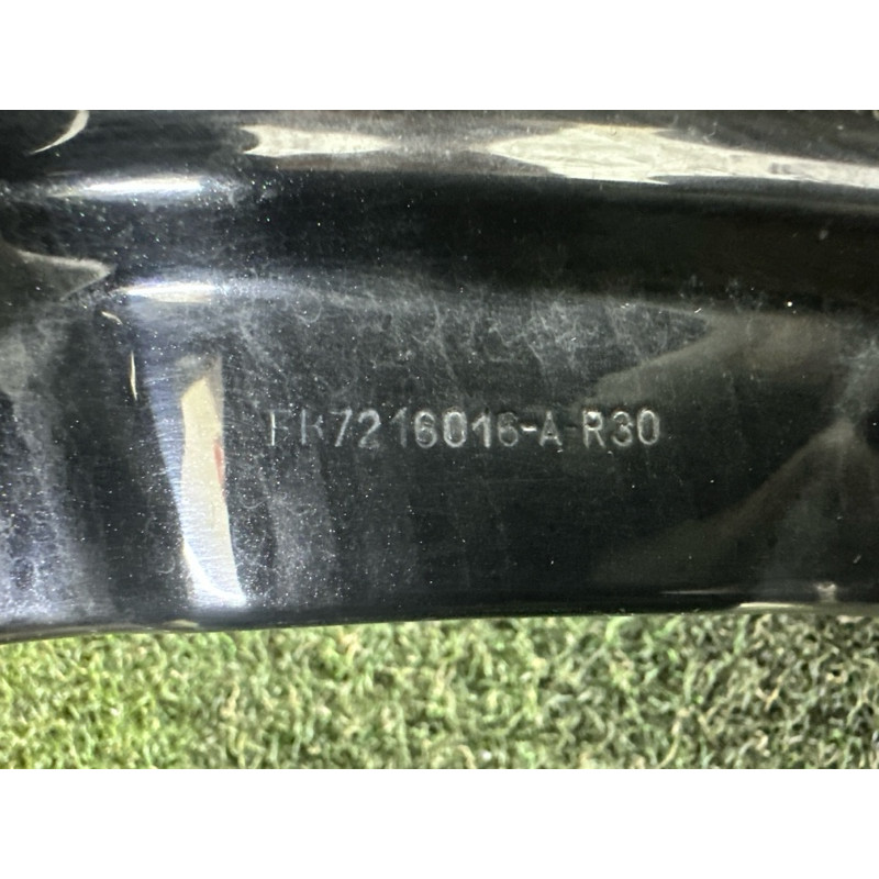 Крило (наружные элементы кузова) LAND ROVER Discovery Sport L550 2016 2.0 LR061384