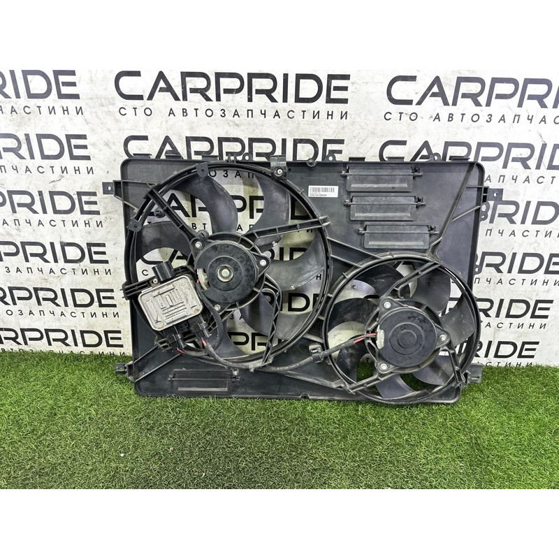 Вентилятор охолодження радіатора (система охлаждения) LAND ROVER Discovery Sport L550 2016 2.0 LR045248