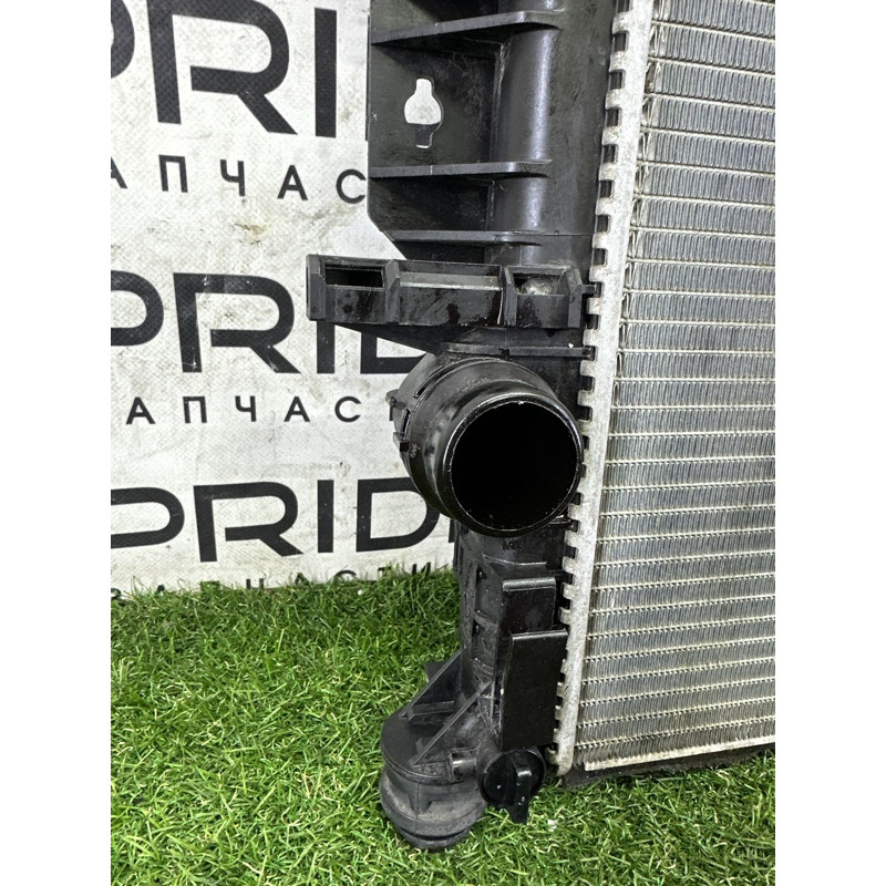 Радіатор охолодження (система охлаждения) LAND ROVER Discovery Sport L550 2016 2.0 LR039530