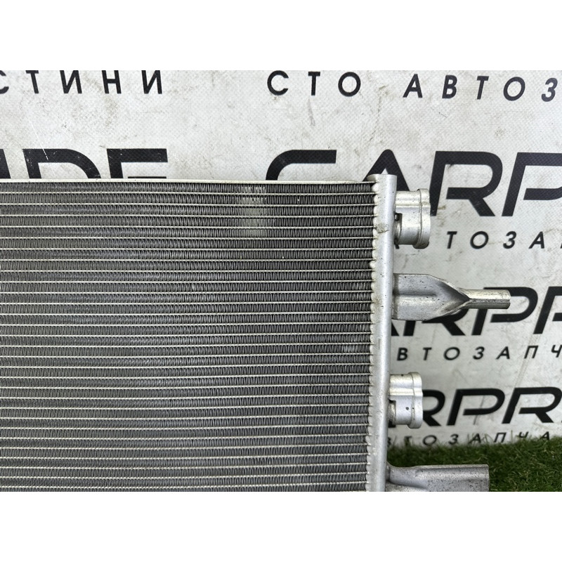 Радіатор кондиціонера (обігрів та кондиціювання) BMW X1 F48 2018 2.0 64509271206