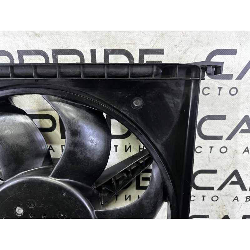 Вентилятор охолодження радіатора (система охолодження) BMW X1 F48 2018 2.0 17427617611