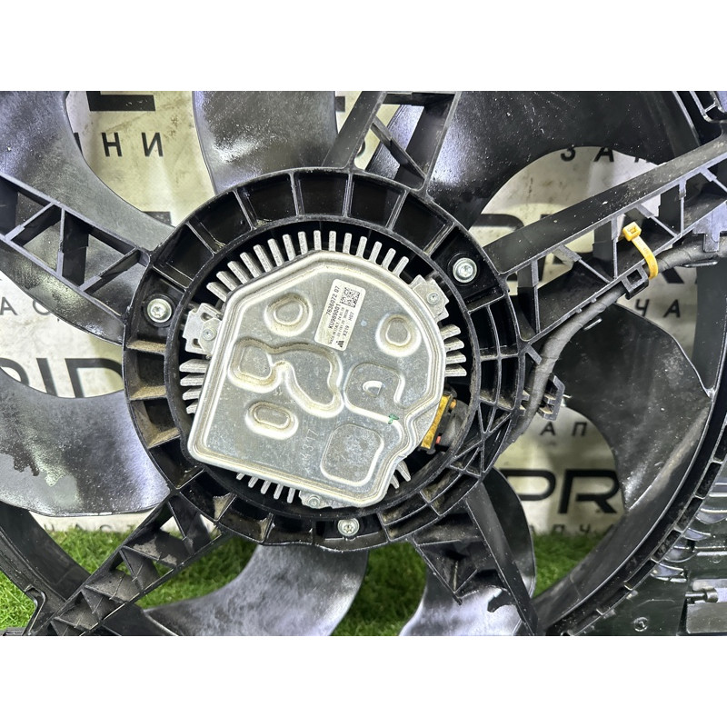 Вентилятор охолодження радіатора (система охолодження) BMW X1 F48 2018 2.0 17427617611