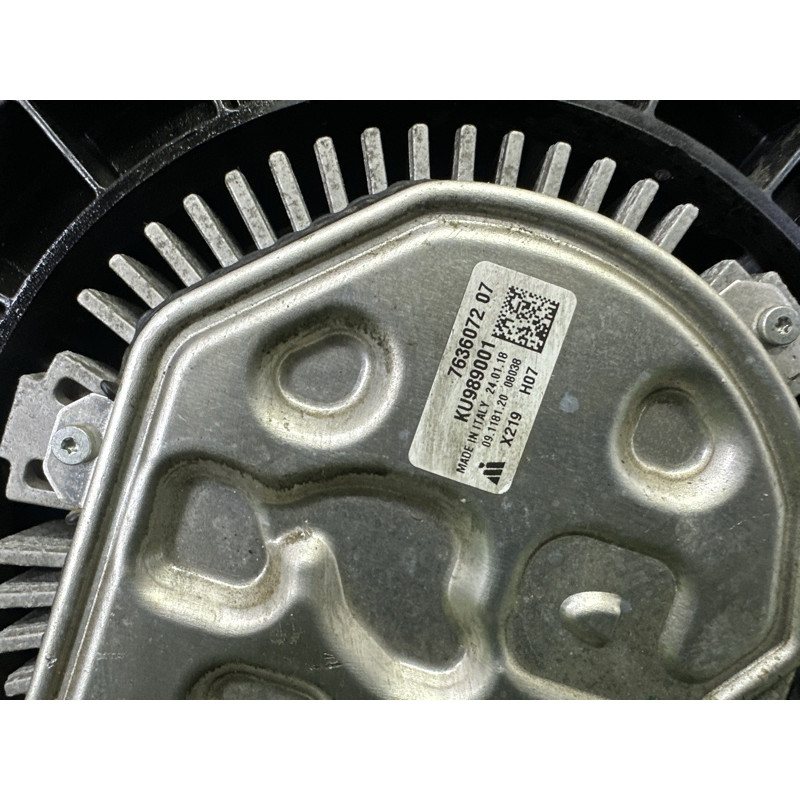 Вентилятор охолодження радіатора (система охолодження) BMW X1 F48 2018 2.0 17427617611