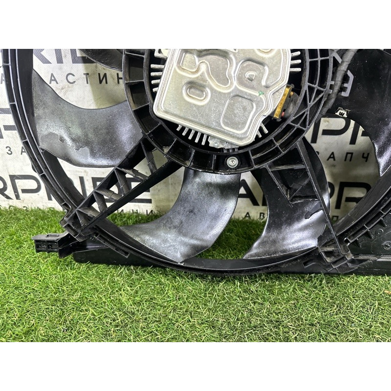 Вентилятор охолодження радіатора (система охолодження) BMW X1 F48 2018 2.0 17427617611