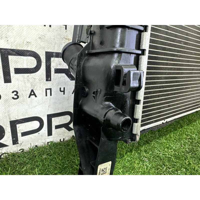 Радіатор охолодження (система охолодження) BMW X1 F48 2018 2.0 17118603089