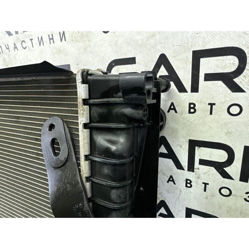 Радіатор охолодження (система охолодження) BMW X1 F48 2018 2.0 17118603089