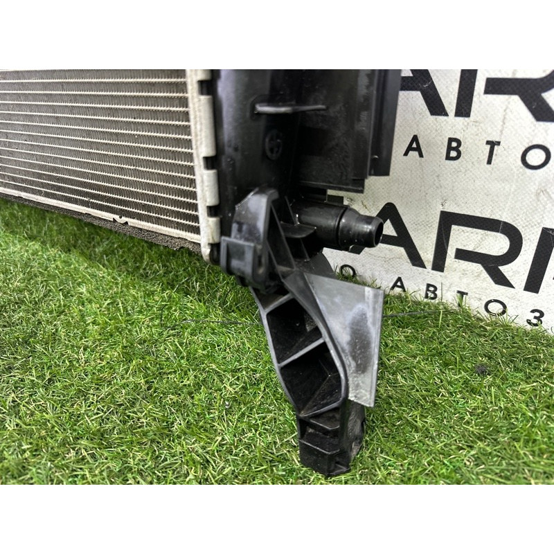 Радіатор охолодження (система охолодження) BMW X1 F48 2018 2.0 17118603089