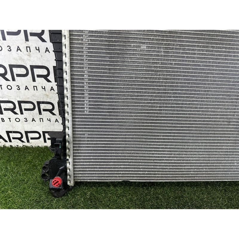 Радиатор охлаждения (система охлаждения) Jeep Grand Cherokee WK2 2015 5.7 HEMi 55038001AH