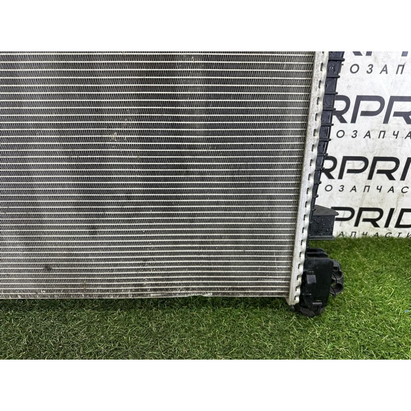 Радиатор охлаждения (система охлаждения) Jeep Grand Cherokee WK2 2015 5.7 HEMi 55038001AH