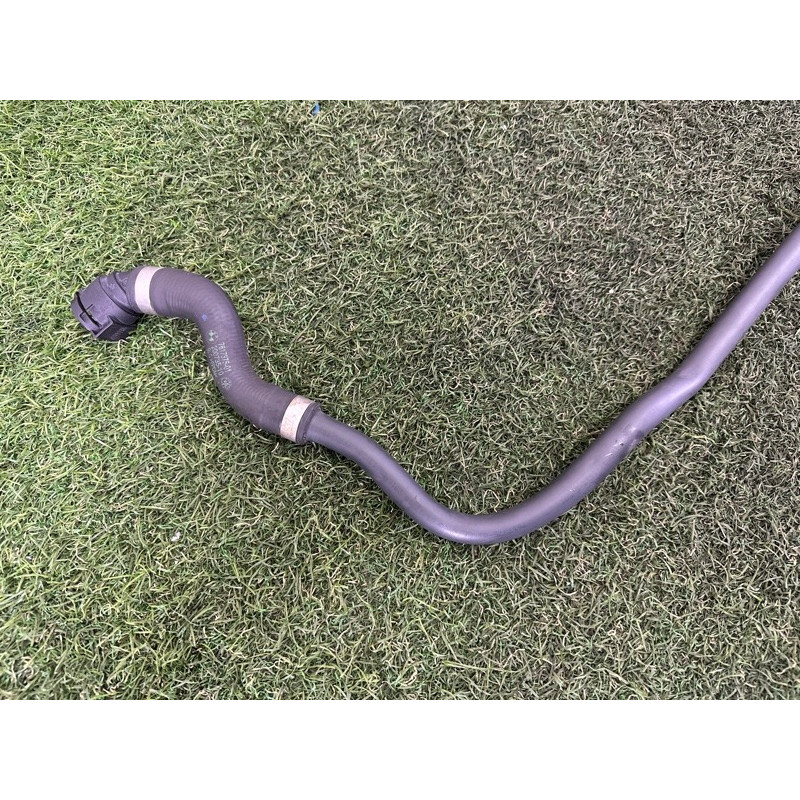 Шланг (система охолодження) BMW X1 F48 2016 2.0 17127617375