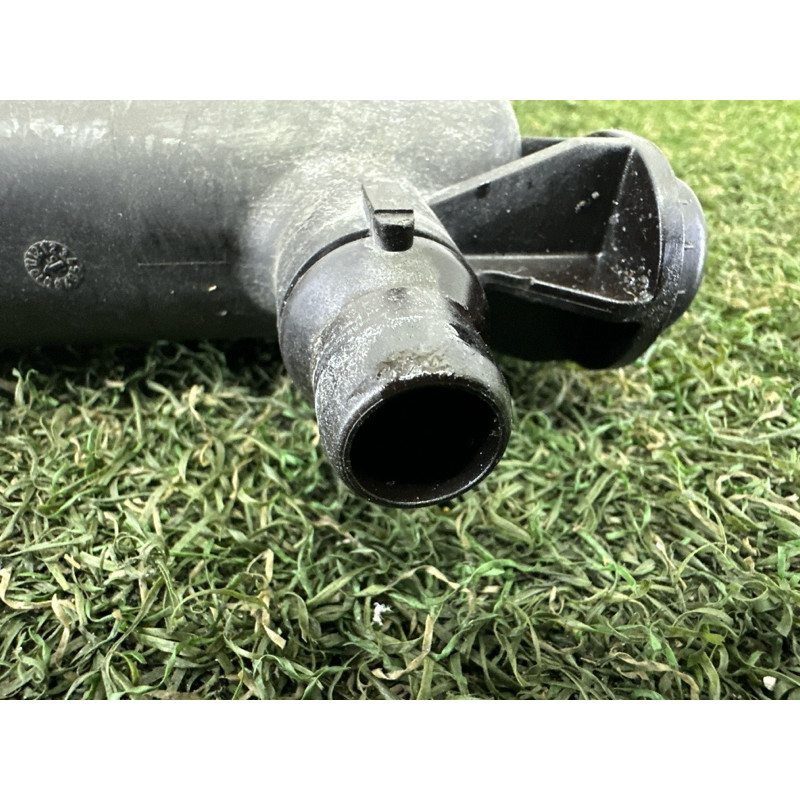 Додатковий радіатор охолодження (система охолодження) BMW X1 F48 2016 2.0 17117634565