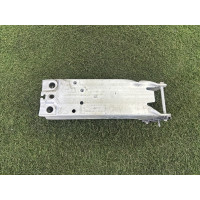 Кронштейн посилювача бампера