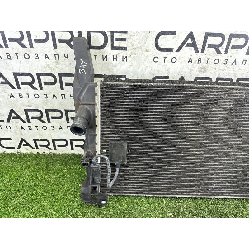 Радіатор охолодження (система охолодження) BMW X1 F48 2016 2.0 17118603269