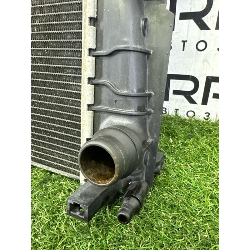 Радіатор охолодження (система охолодження) BMW X1 F48 2016 2.0 17118603269