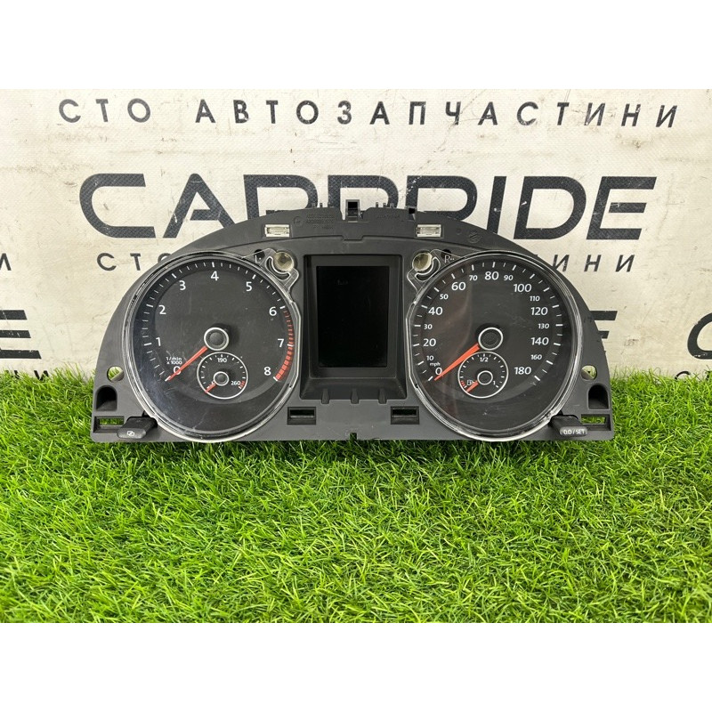 Панель приборов (салон) Volkswagen CC 3C 3C8920970M