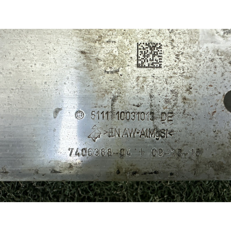 Кронштейн посилювача бампера (скло та дзеркала) BMW X1 F48 2016 2.0 51117406388