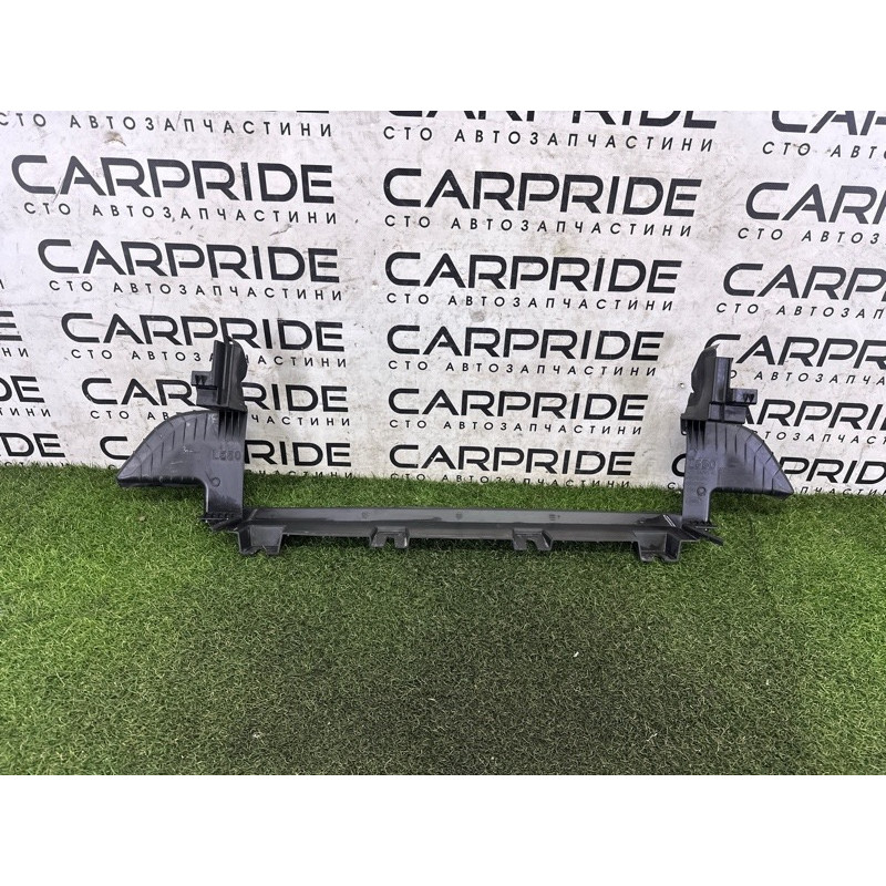 Диффузор радіатора (кузов и элементы) LAND ROVER Discovery Sport L550 2016 2.0 LR058475