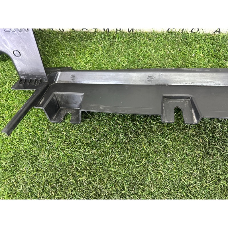 Диффузор радіатора (кузов и элементы) LAND ROVER Discovery Sport L550 2016 2.0 LR058475