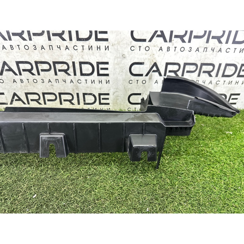 Диффузор радіатора (кузов и элементы) LAND ROVER Discovery Sport L550 2016 2.0 LR058475