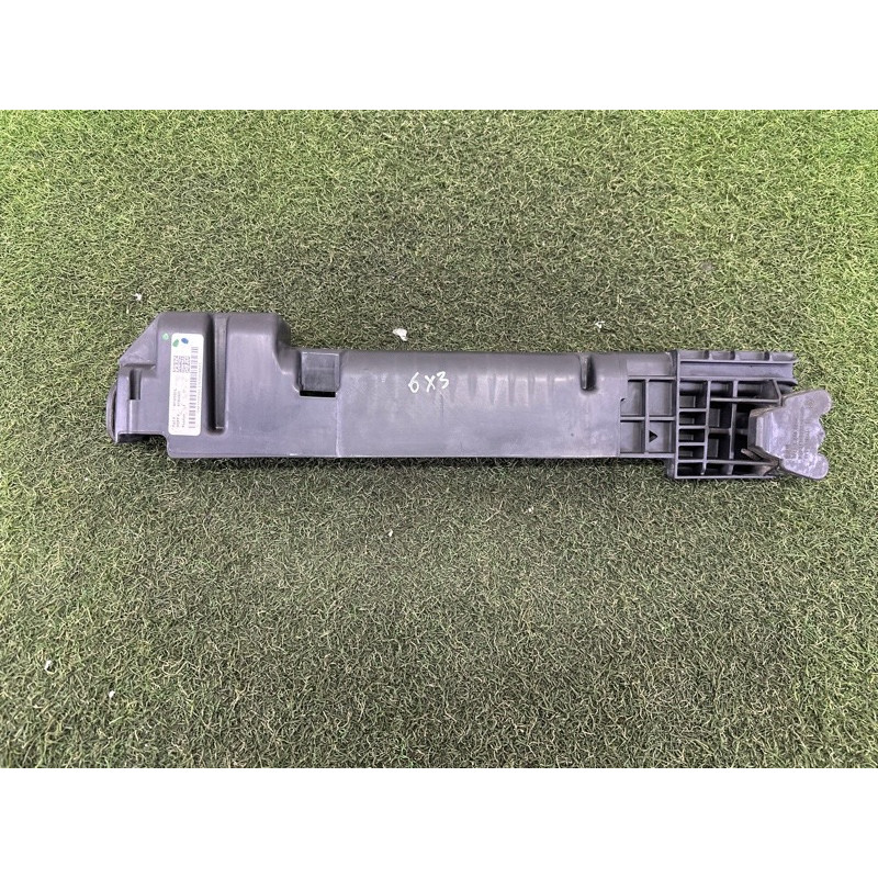 Кронштейн радіатора (кузов і елементи) BMW X3 F25 2013 2.0 17117593839