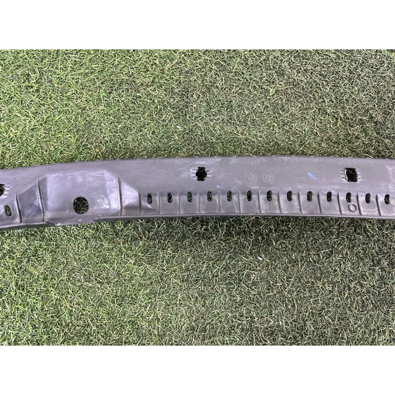 Накладка капота (кузов и элементы) BMW X1 F48 2016 2.0 51237427124