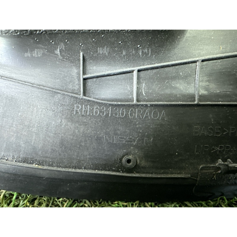Ущільнювач крила (кузов і елементи) Nissan Rogue T33 2021 2.5 631306RA0A