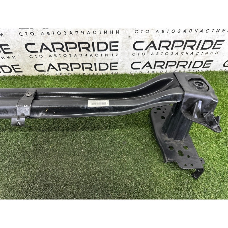 Підсилювач бампера (зовнішні елементи кузова) Volkswagen Touareg NF 2013 3.6 7P0807109D