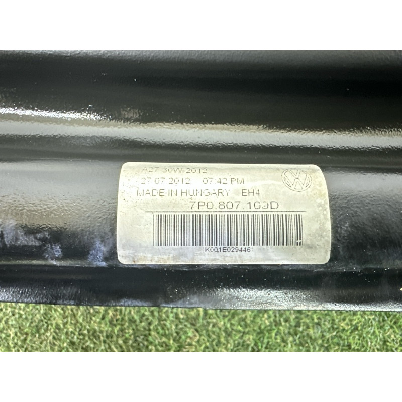 Підсилювач бампера (зовнішні елементи кузова) Volkswagen Touareg NF 2013 3.6 7P0807109D