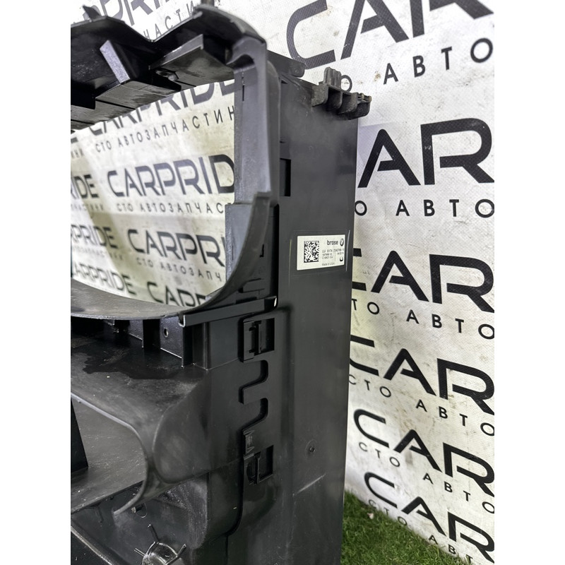Диффузор радіатора (кузов і елементи) BMW X5 F15 2015 3.0 51747343798