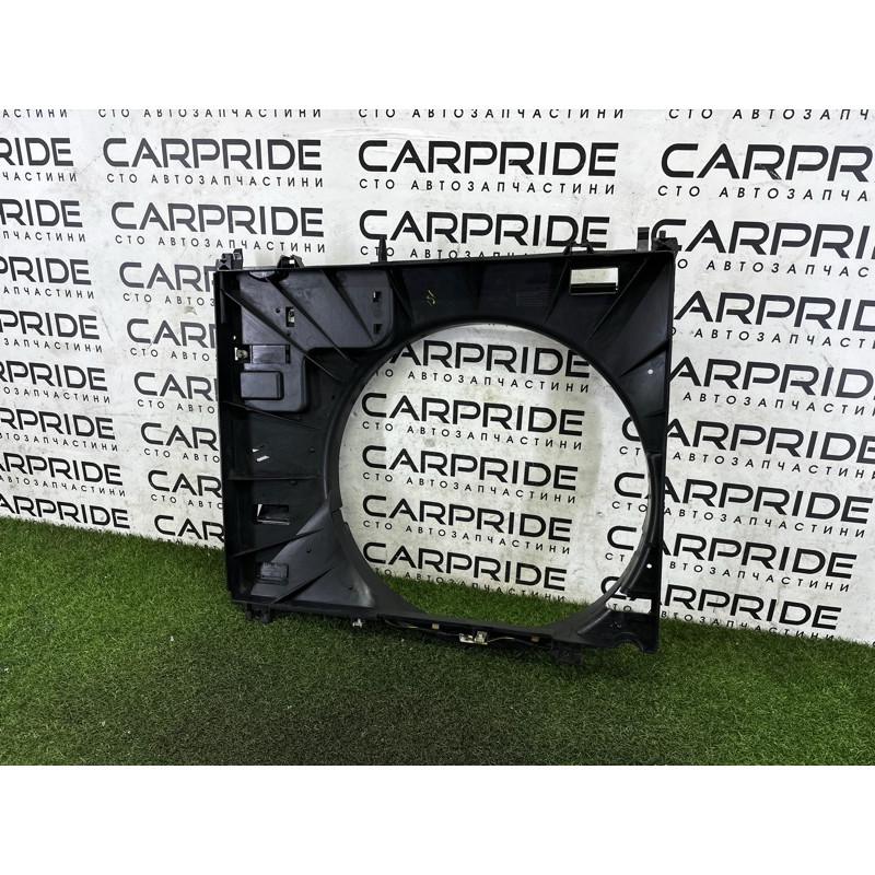 Диффузор радіатора (кузов и элементы) LAND ROVER Range Rover L405 2014 5.0 LR057118