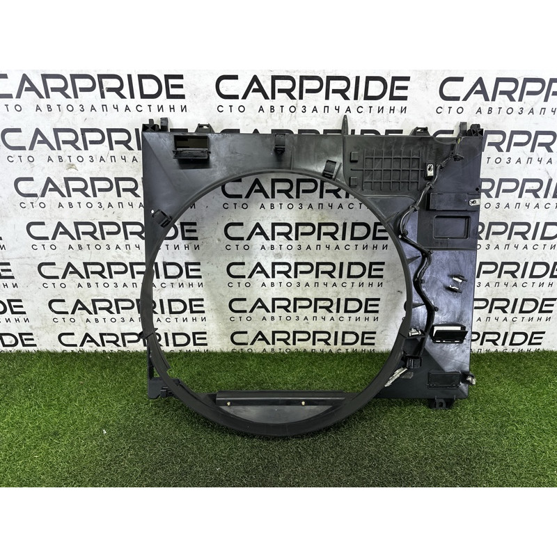 Диффузор радіатора (кузов и элементы) LAND ROVER Range Rover L405 2014 5.0 LR057118