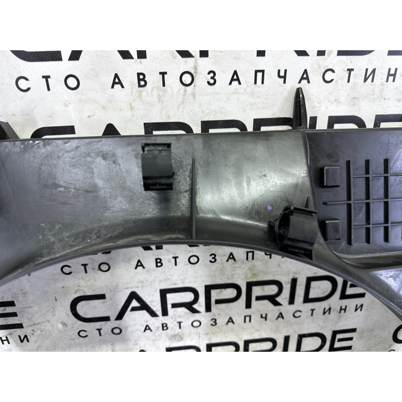 Диффузор радіатора (кузов и элементы) LAND ROVER Range Rover L405 2014 5.0 LR057118