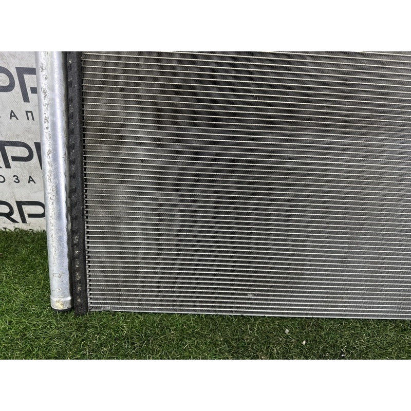 Радиатор кондиционера (отопление и кондиционирование) Volkswagen Touareg NF 2013 3.6 7P0820411A